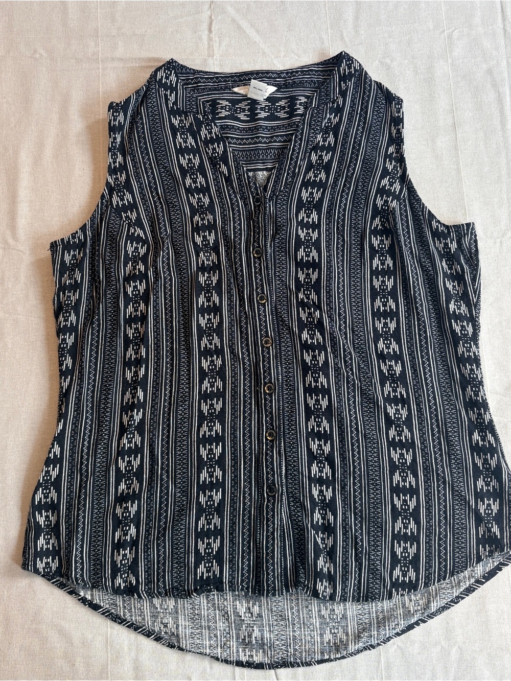 Weatherproof Black & White Sleeveless Button-Front Striped Tank